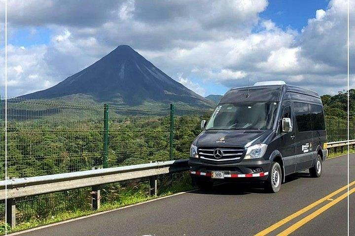 Private Transport from Monteverde to Jaco - Photo 1 of 5